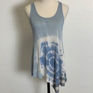 Circle tie dye top